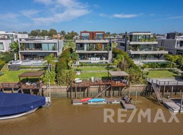Casa · 406m² · 9 Ambientes · 2 Cocheras · Casa Al Río C/amarra 5 Dorm El Yacht Nordelta