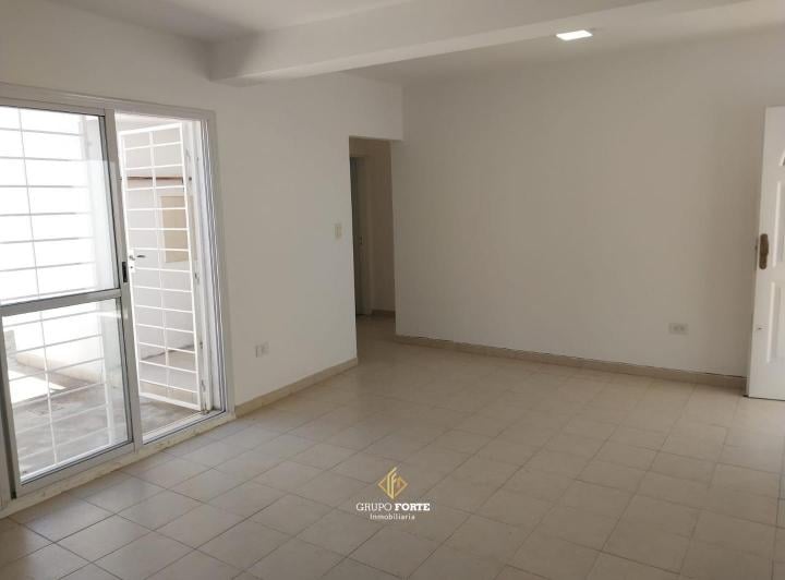 Casa · 90m² · 3 Ambientes · 3 Cocheras