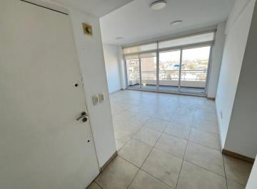 Departamento · 69m² · 3 Ambientes · 1 Cochera · Venta Departamento 3 Ambientes en Villa del Parque con Balcón y Cochera