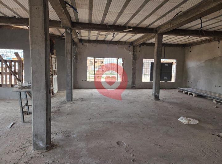 Local comercial · 361m² · 11 Ambientes · 2 Cocheras