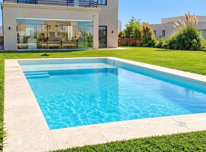 Casa · 187m² · 5 Ambientes · 4 Cocheras