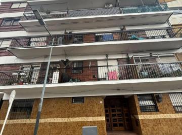 Departamento de 1 ambiente, Floresta · Monoambiente de 27 m² en Planta Baja – Floresta