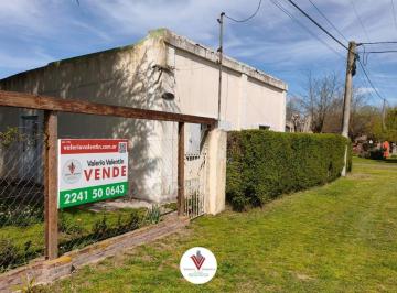 Casa de 3 ambientes, Ranchos · Hermosa Casa con Enorme Parque en Ranchos, General Paz – Lote de 1.215 m² Sobre Asfalto