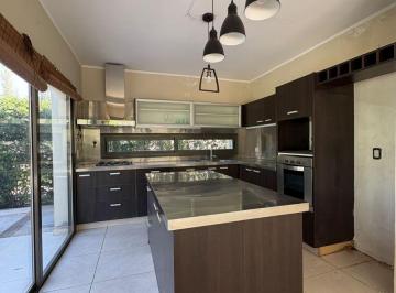 Casa de 2 ambientes, Luján de Cuyo · Casa en Alquiler – Barrio Villa Atilia (Incluye Mantenimiento de Jardín)