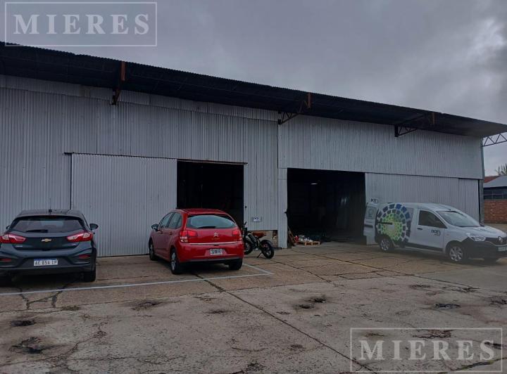 Depósito · 318m² · 3 Cocheras