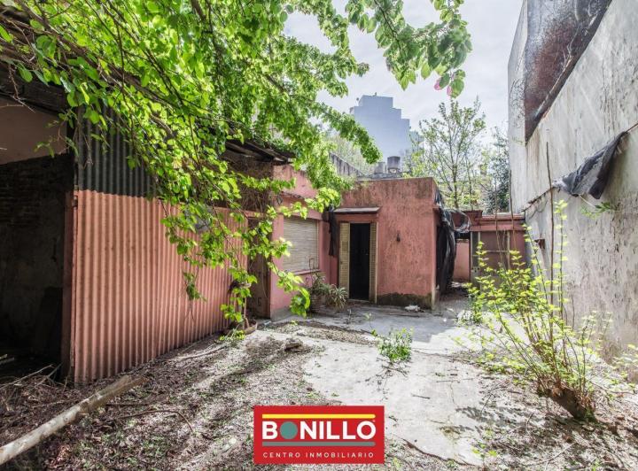 Terreno · 266m²