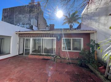 PH de 5 ambientes, Avellaneda · Venta - PH 4 Ambientes con Doble Patio - Uf 2 Al Fondo
