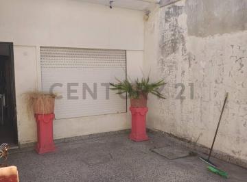 PH · 86m² · 3 Ambientes · Venta PH 3 Ambientes Patio y Terraza en Villa Lugano
