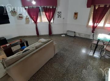 Casa · 76m² · 2 Ambientes · 1 Cochera · Casa en Venta Wilde