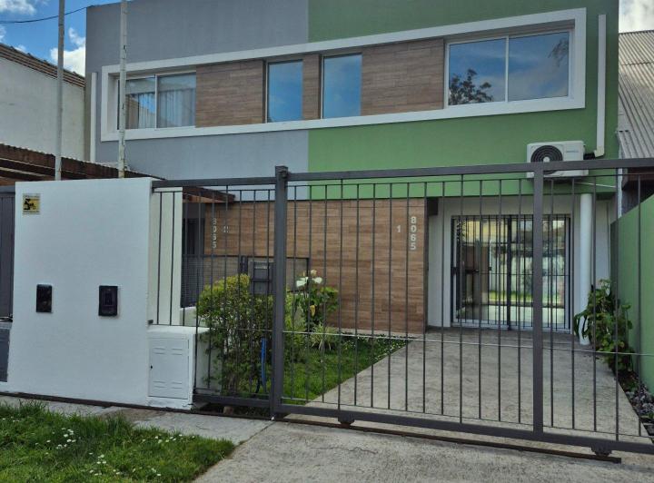 Casa · 90m² · 3 Ambientes · 1 Cochera