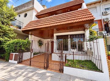 PH · 70m² · 4 Ambientes · 1 Cochera · Venta PH 4 Ambientes con Cochera y Patio! - Villa Sarmiento