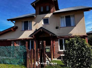 Casa · 3 Dormitorios · Casa - Bariloche
