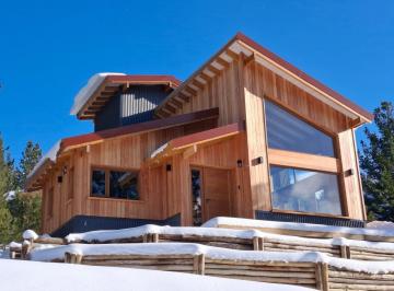 Casa · 90m² · 4 Ambientes · Casa a Estrenar en El Remanso | 2 Dorm. | 639 m² - San Martin de Los Andes