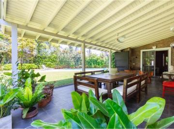 Casa · 350m² · 7 Ambientes · 2 Cocheras · Venta Casa Barrio Cerrado El Trebol Victoria