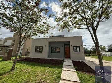 Casa · 150m² · 5 Ambientes · Casa en Venta 5 Ambientes en San Pablo