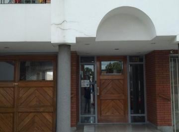 Departamento de 1 ambiente, Lomas de Zamora · Departamento Monoambiente en Lomas Centrono Paga Expensas