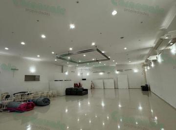 Local comercial de 3 ambientes, La Matanza · Alquiler Salón de Eventos / Local Comercial – Tapiales Centro