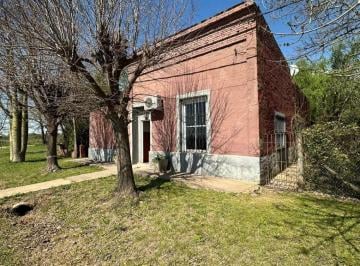 Casa de 4 ambientes, San Antonio de Areco · Buscas Amplia Parcela con Vivienda y Vistas Al Campo en Pueblito Rural