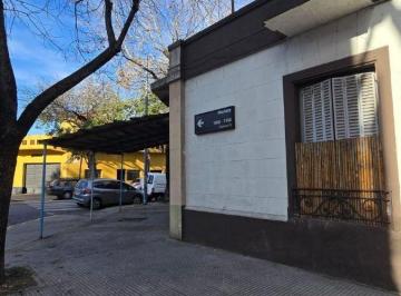 Depósito de 4 ambientes, Parque Chas · Casa Para Depósito / Espacio de Guardado en Esquina – Parque Cha