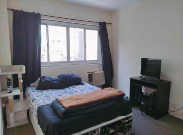 Departamento · 48m² · 4 Ambientes · Venta de Dos Departamentos Al Frente - en Recoleta