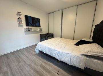 Departamento · 77m² · 4 Ambientes · Venta PH 4 Ambientes Floresta Refaccionado