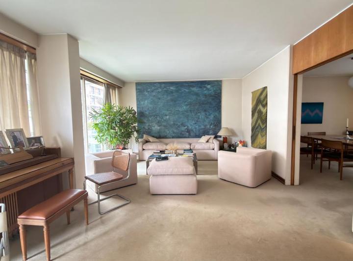 Departamento · 240m² · 6 Ambientes · 2 Cocheras