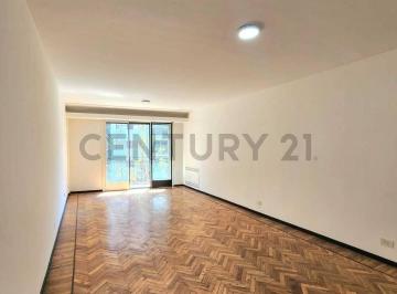 Departamento · 84m² · 3 Ambientes · Venta 3 Amb. Luminoso en Almagro. Apto Credito