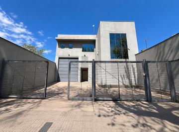 Bodega-Galpón · 737m² · Venta Galpon con Oficinas Cuarta Seccion Mendoza