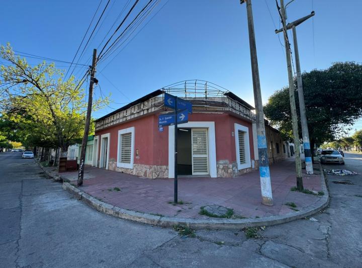 Local comercial · 90m² · 2 Ambientes
