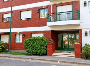 Departamento de 2 ambientes, Quilmes · Departamento Dos Ambientes con Cochera