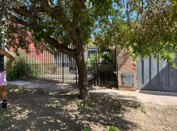 Casa de 4 ambientes, Córdoba · Lote Céntrico Sobre Cañada con Casa a Refaccionar. Dueño Directo.