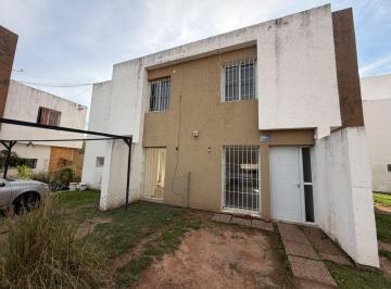 Casa de 4 ambientes, Córdoba · Alquiler Housing 2 Dorm B° Arguello Norte