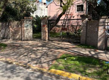 rs:wh8kc0bjhm7b8gs49b95jde7 · Excelente Complejo Multifamiliar Oportunidad Acepta Permuta