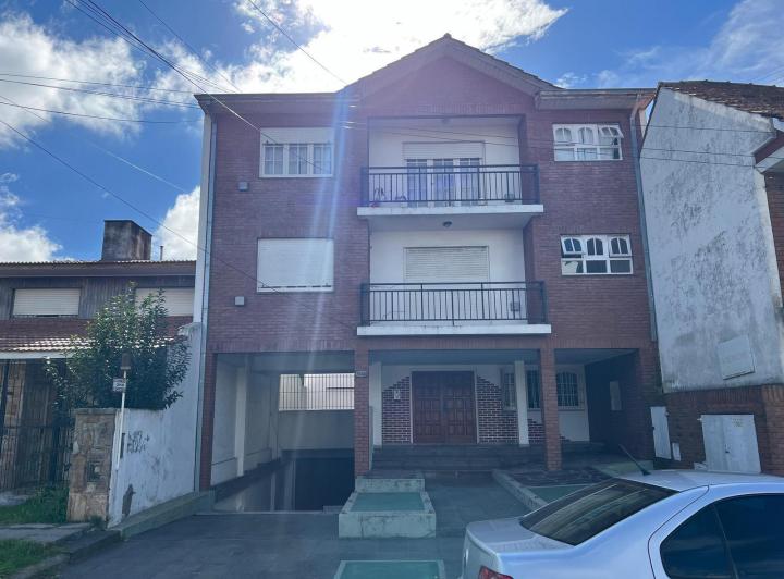 Departamento · 69m² · 3 Ambientes · 1 Cochera