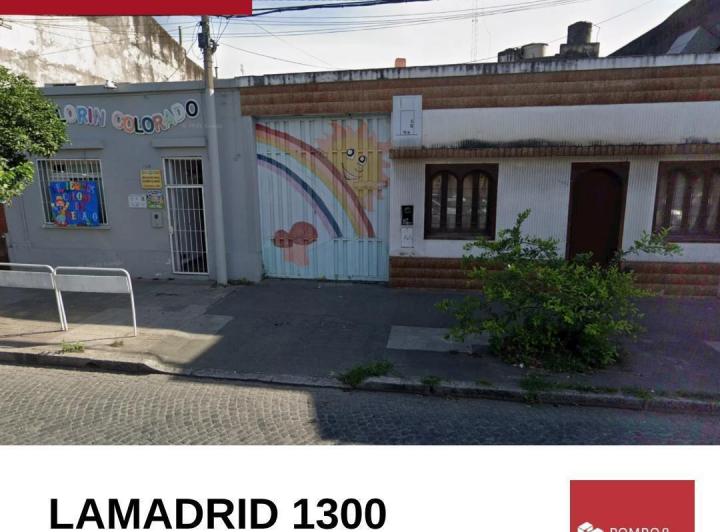 Casa · 640m²