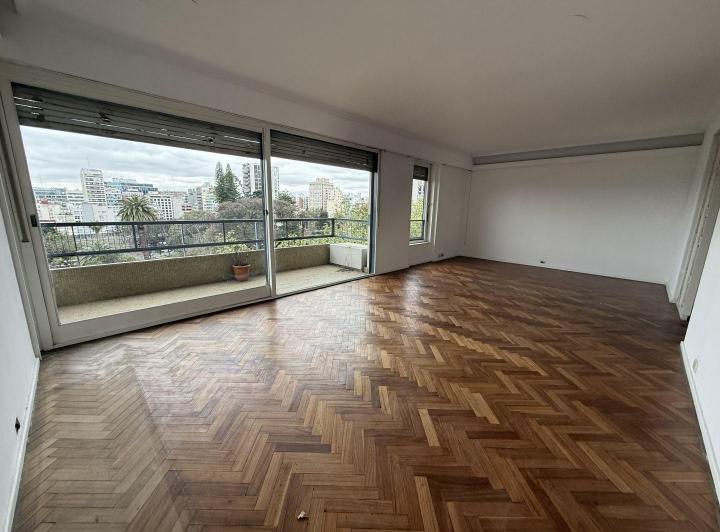 Departamento · 127m² · 5 Ambientes · 1 Cochera
