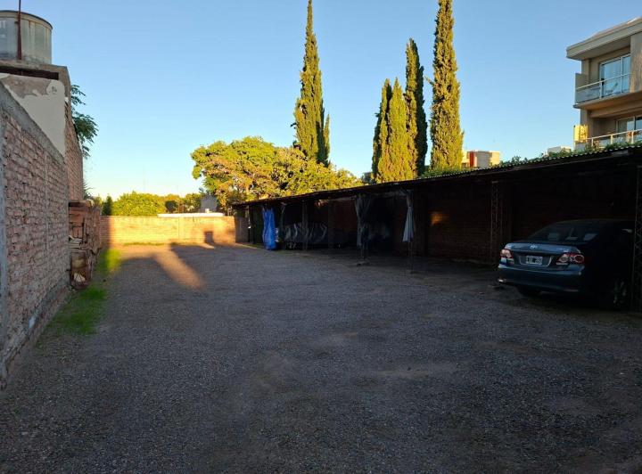 Terreno · 400m²