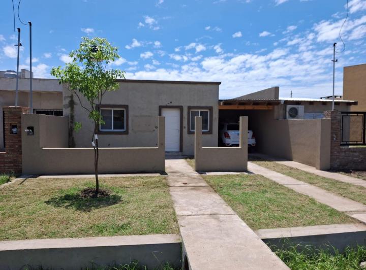 Casa · 38m² · 3 Ambientes · 1 Cochera