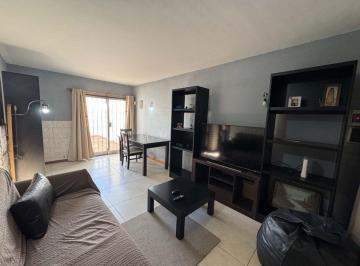 Departamento · 70m² · 3 Ambientes · Venta Depto PH 3 Amb C/patio en General Rodríguez