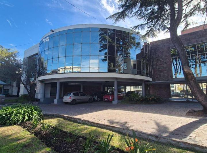 Oficina comercial · 50m² · 1 Cochera