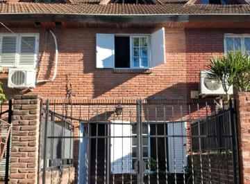 Casa · 37m² · 3 Ambientes · Venta Casa Duplex de 3 Ambientes Villa Luzuriaga