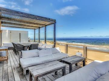 Casa · 372m² · 5 Ambientes · Casa en Alquiler Temporario Acceso Directo Al Mar