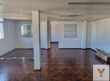 Oficina comercial · 132m² · 3 Ambientes · Oficina en Alquiler - 2 Baños - Monserrat