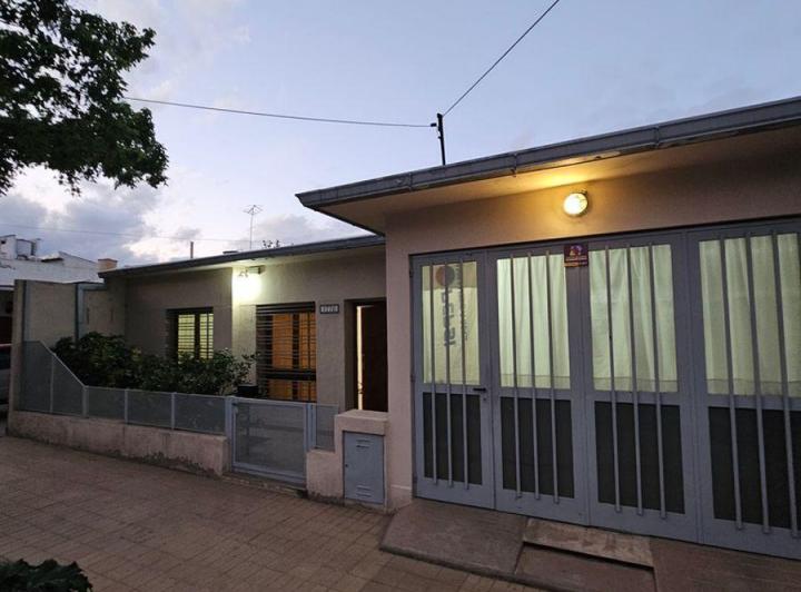 Casa · 150m² · 8 Ambientes · 1 Cochera