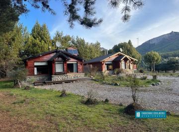 Casa · 2208m² · 10 Ambientes · 1 Cochera · Complejo de Cabañas en Villa Meliquina con Vistas Al Lago y Gran Potencial de Desarrollo