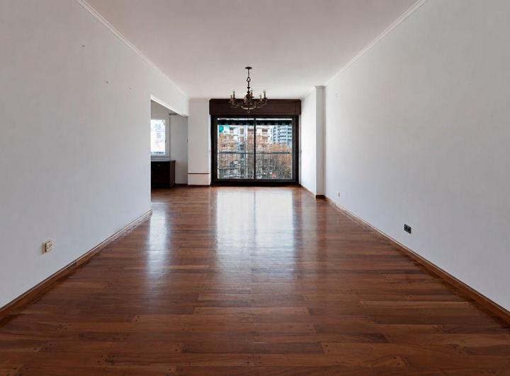 Departamento · 98m² · 4 Ambientes · 1 Cochera