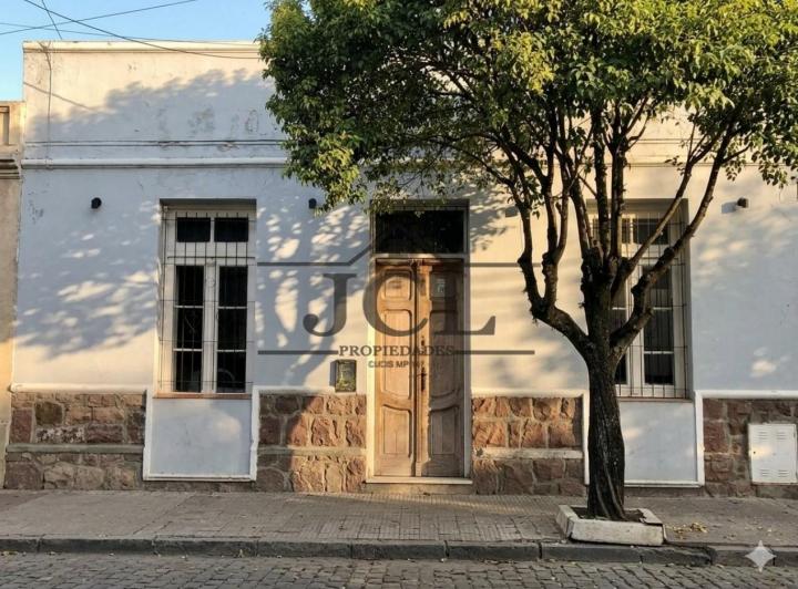 Casa · 80m² · 4 Ambientes
