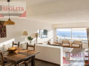 Departamento · 58m² · 2 Ambientes · 1 Cochera · Departamento Alquiler por Noche, Gimnasio, Sauna, Servicio de Mucama, Vista Al Mar, Punta del Este.