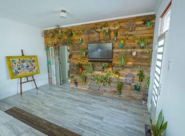 Casa · 105m² · 2 Ambientes · 1 Cochera · Casa - Belgrano