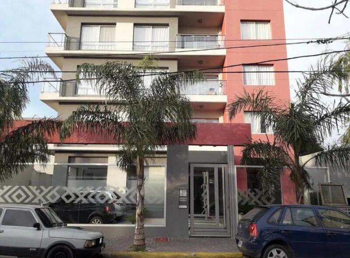 Departamento · 70m² · 3 Ambientes · 1 Cochera
